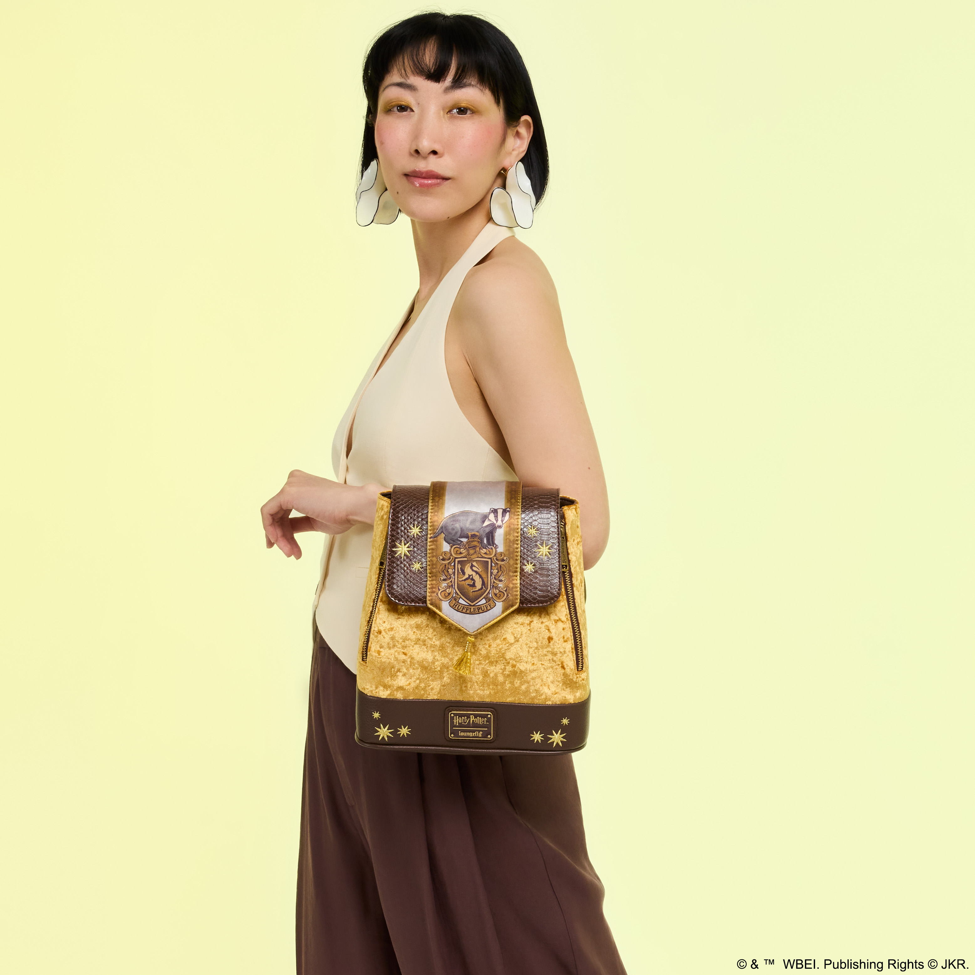 Alternative view of Exclusive Harry Potter Hufflepuff Banner Velvet Mini Backpack