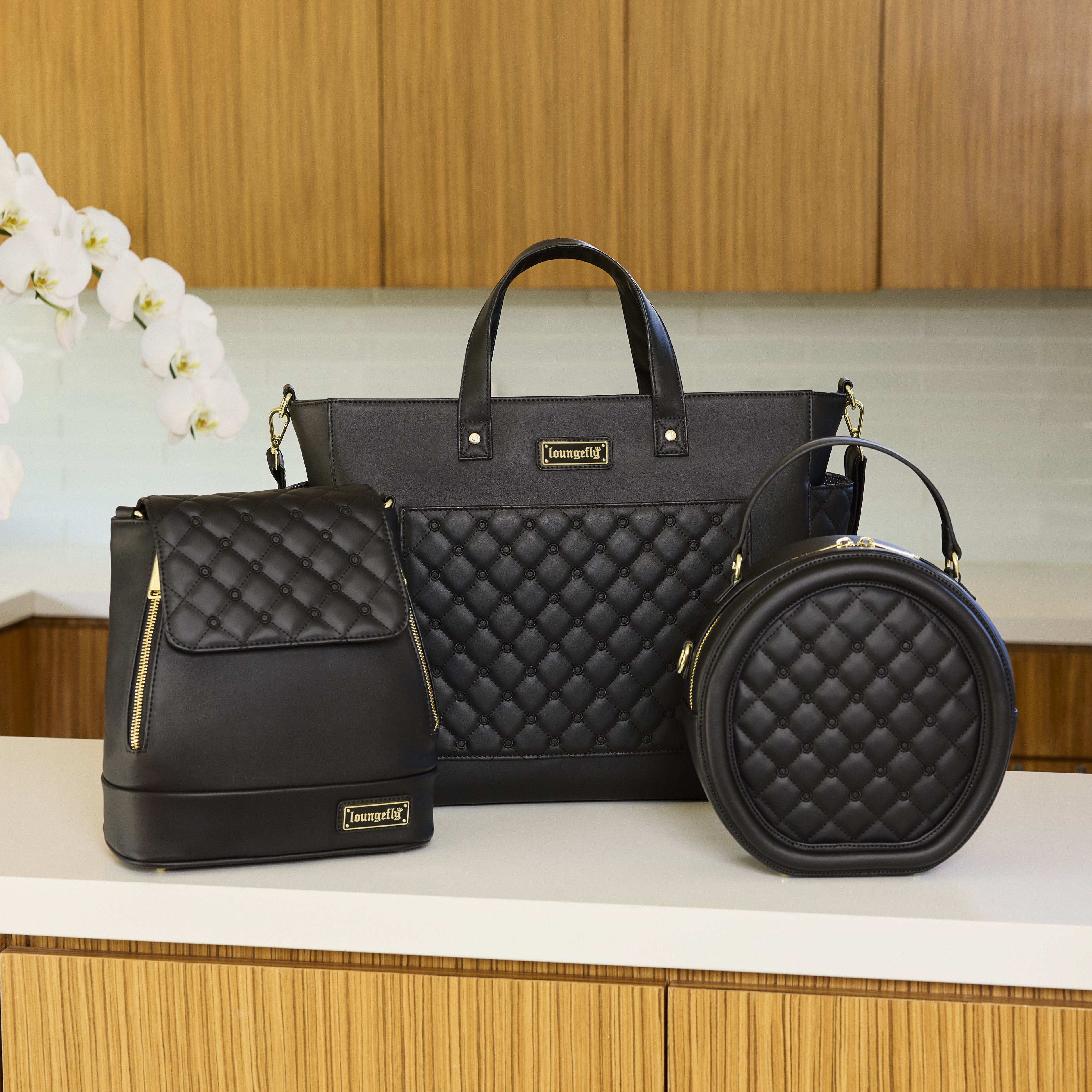 Loungefly The Laura Black Crossbody Pin Trader Bag - Image 4
