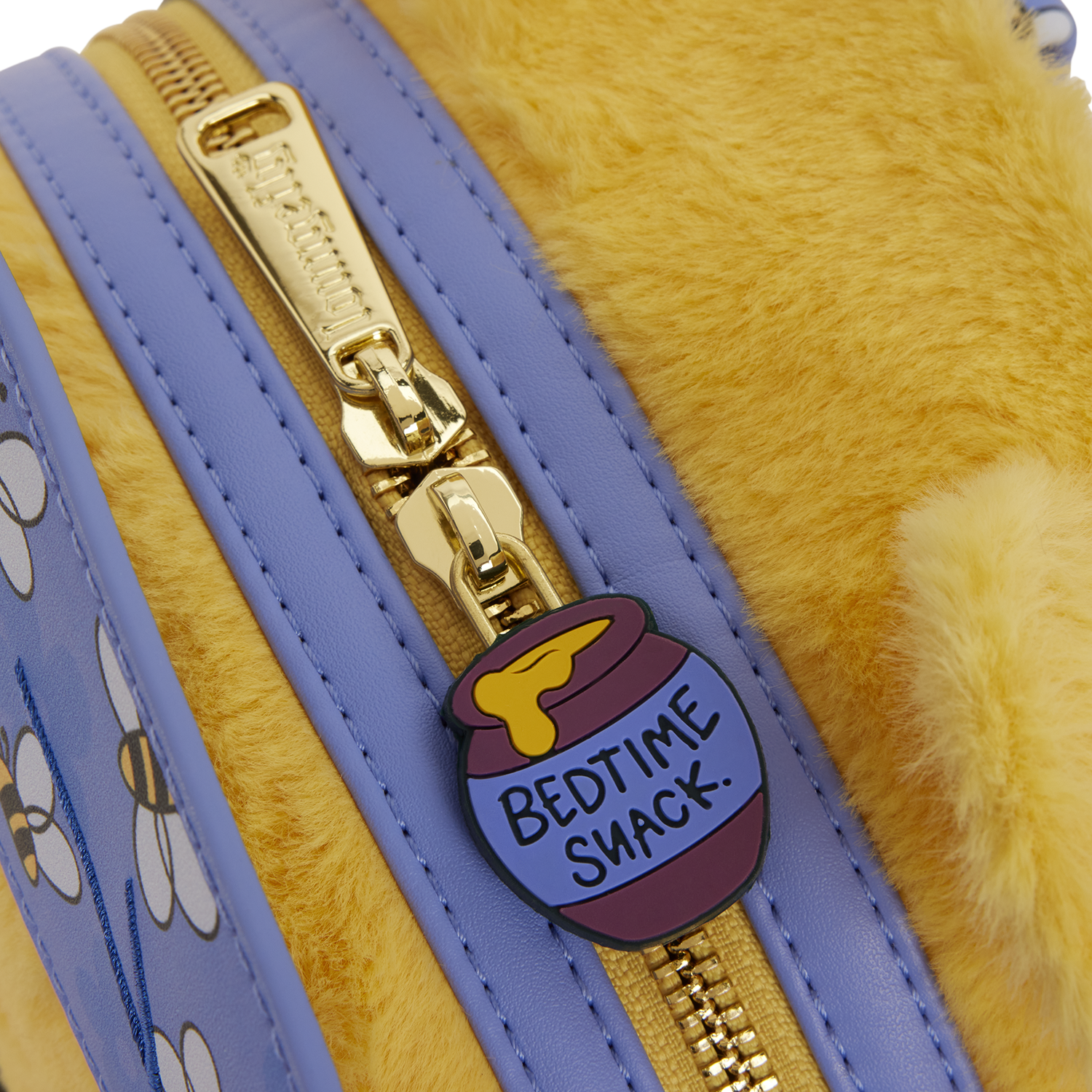 Winnie the Pooh Exclusive Classic Bedtime Plush Cosplay Mini Backpack - Image 5