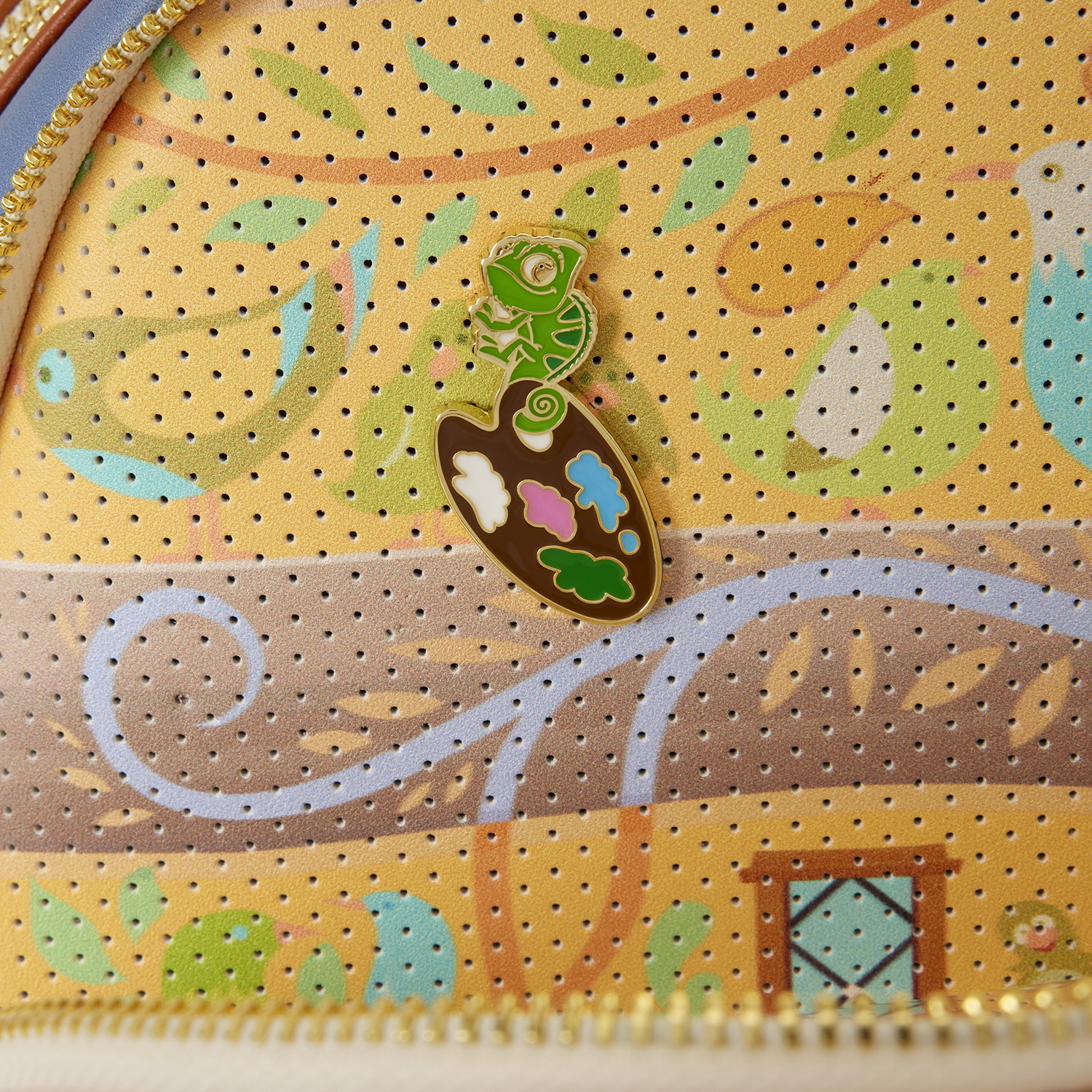 Tangled Rapunzel Glow Pin Trader Mini Backpack - Image 12